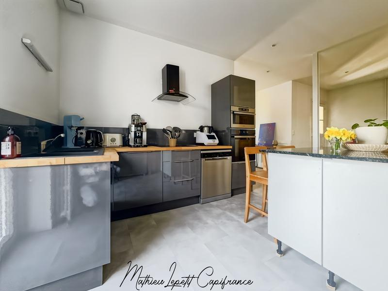 Maison - 170 m² - 7 pièces