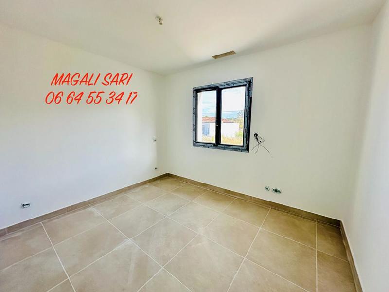 Villa - 99 m² - 5 pièces