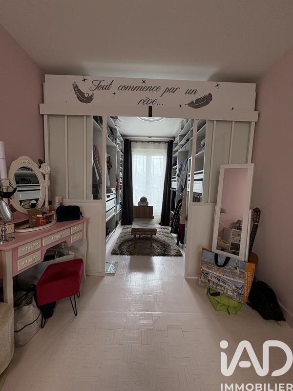 Maison - 182 m² - 7 pièces