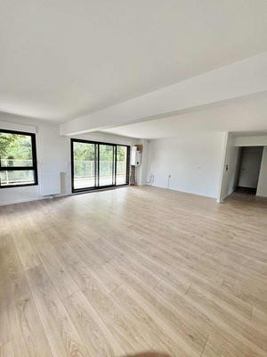 Appartement - 84 m² - 3 pièces