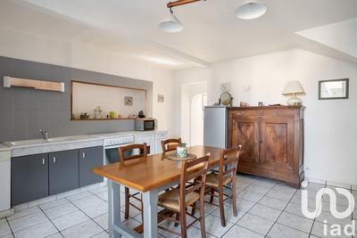 Appartement - 100 m² - 6 pièces