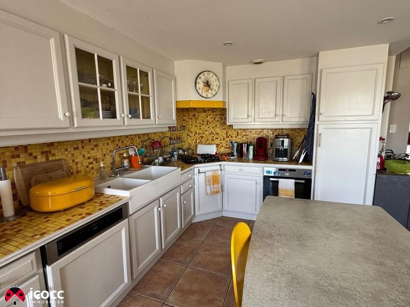 Maison en pierre - 155 m² - 6 pièces