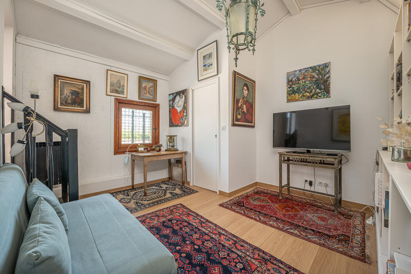 Maison - 96 m² - 5 pièces