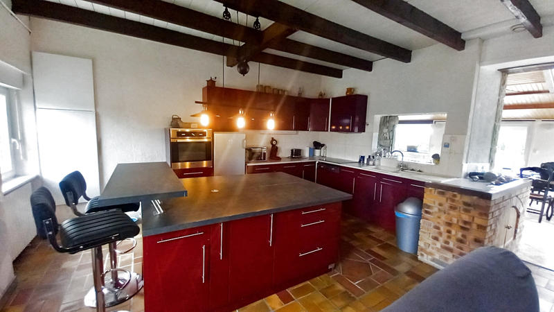 Maison - 113 m² - 6 pièces