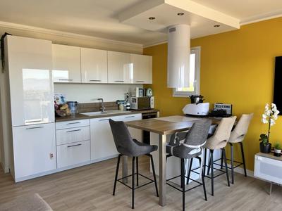 Appartement - 56 m² - 3 pièces