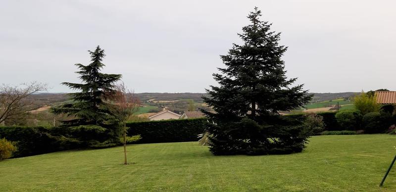 Maison - 250 m² - 8 pièces