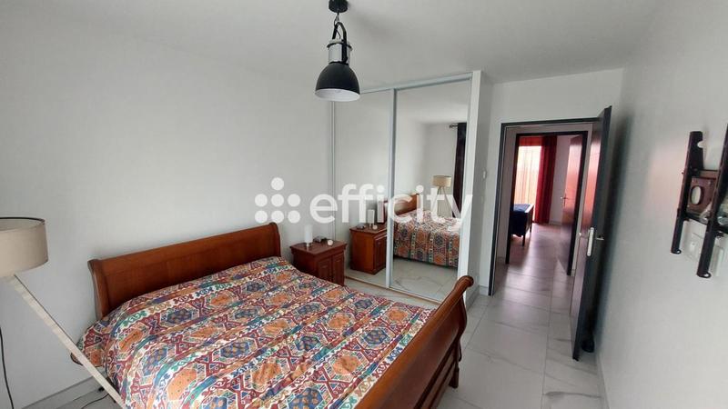 Maison - 176 m² - 7 pièces