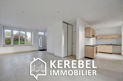 Maison - 141 m² - 6 pièces