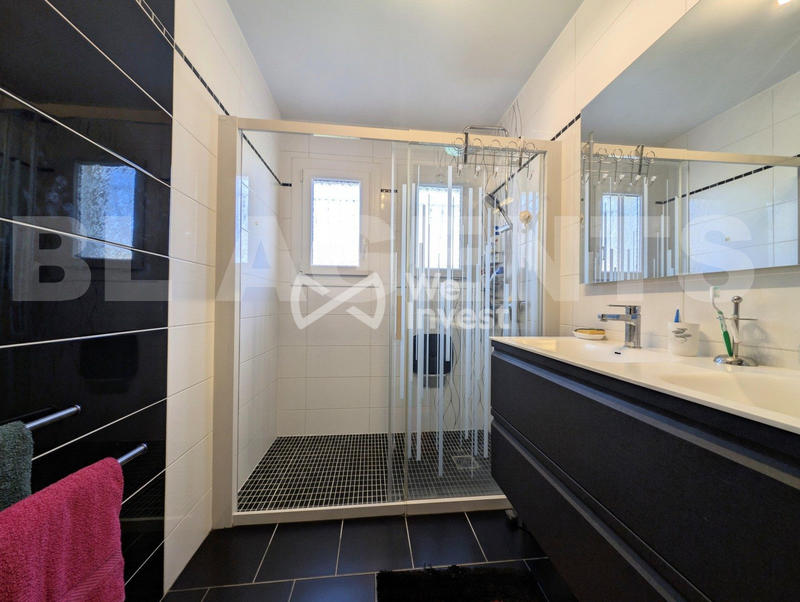 Maison - 138 m² - 6 pièces