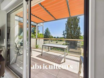 Appartement - 80 m² - 3 pièces