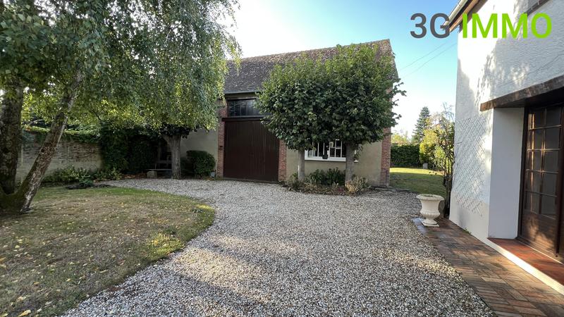 Maison de ville - 137 m² - 6 pièces