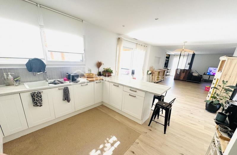 Maison - 152 m² - 6 pièces