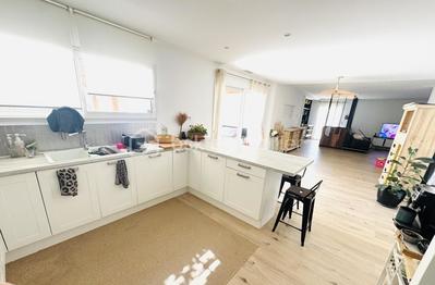 Maison - 152 m² - 6 pièces