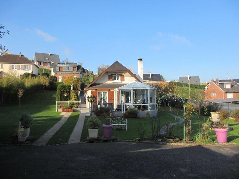 Maison - 148 m² - 6 pièces