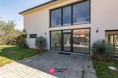 Maison - 190 m² - 7 pièces