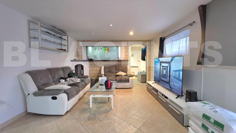 Maison - 127 m² - 6 pièces