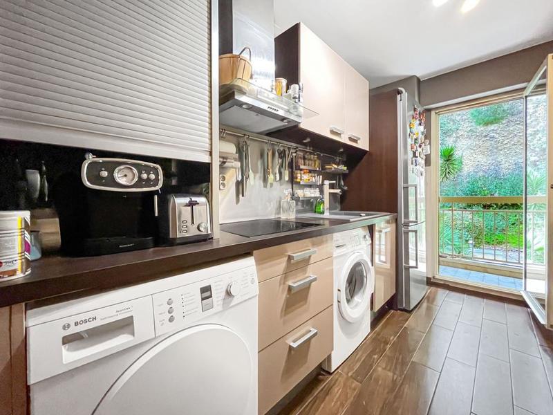 Appartement - 80 m² - 3 pièces