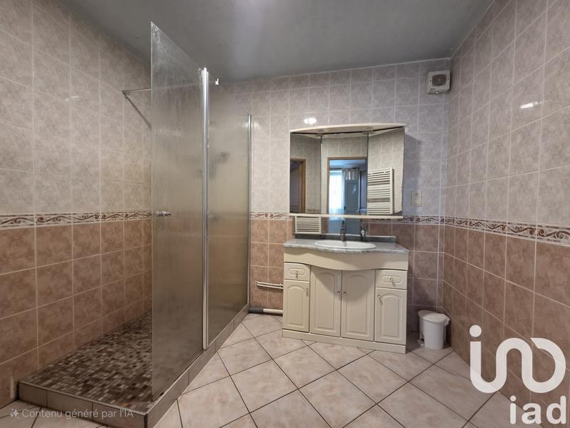 Maison - 263 m² - 10 pièces