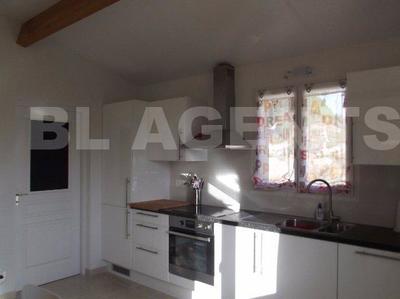 Maison - 121 m² - 4 pièces