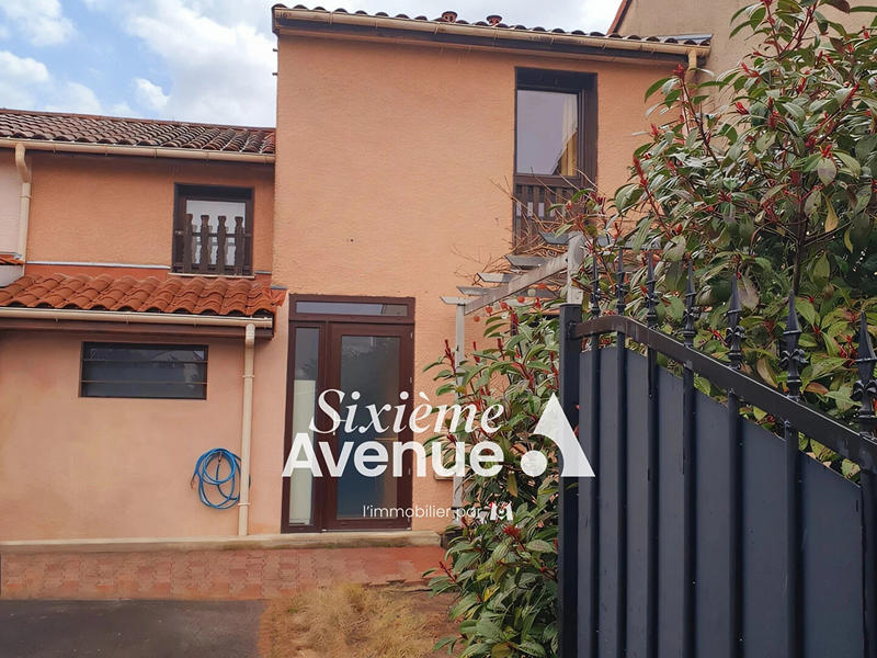 Maison - 101 m² - 5 pièces