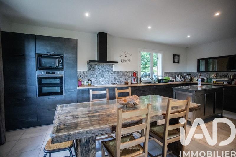 Maison de campagne - 204 m² - 6 pièces