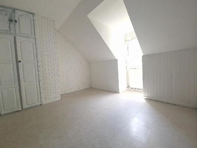 Appartement - 76 m² - 4 pièces