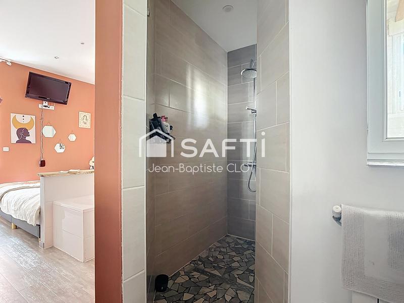 Maison - 270 m² - 7 pièces