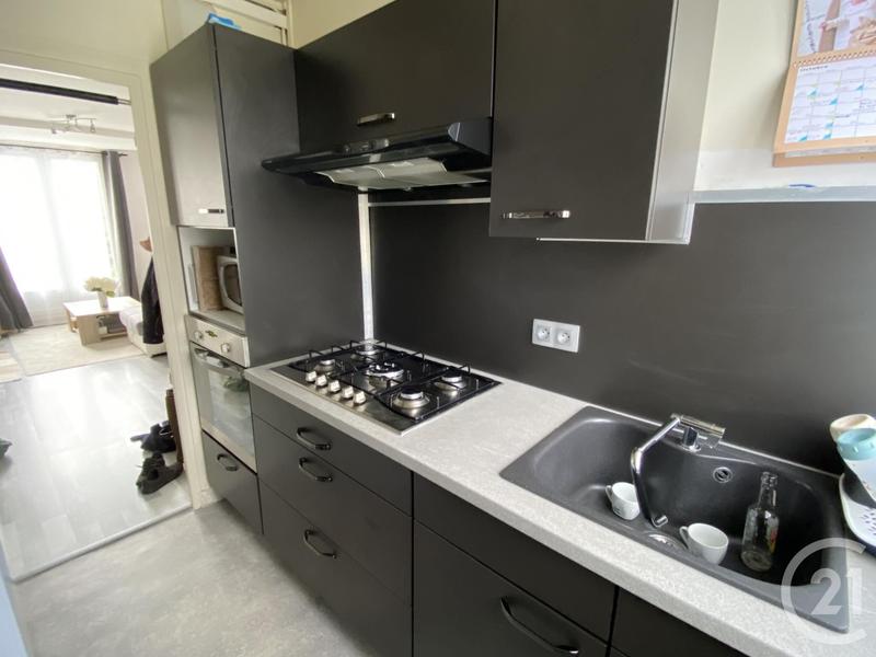 Appartement - 63 m² - 4 pièces