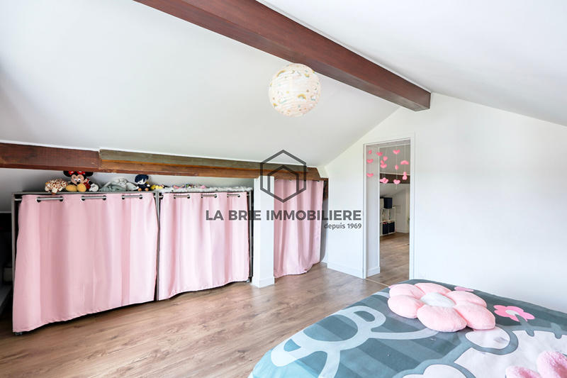 Maison - 142 m² - 6 pièces