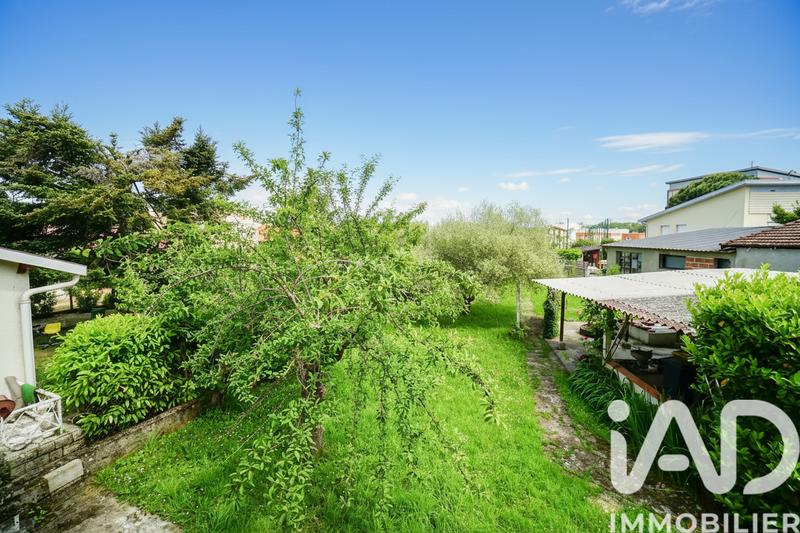 Maison - 88 m² - 4 pièces