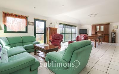 Maison - 178 m² - 7 pièces