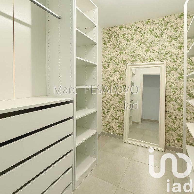 Appartement - 92 m² - 3 pièces