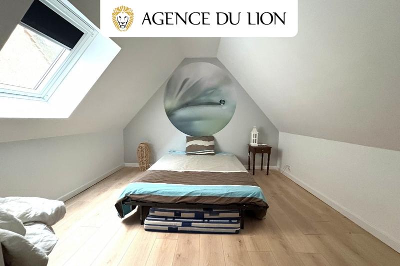 Maison - 201 m² - 9 pièces