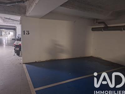Parking - 10 m²
