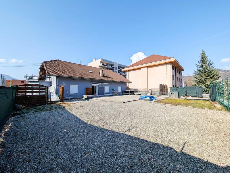 Appartement - 114 m² - 5 pièces