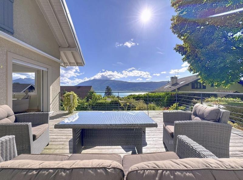 Villa - 140 m² - 5 pièces