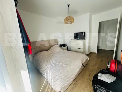 Appartement - 75 m² - 4 pièces