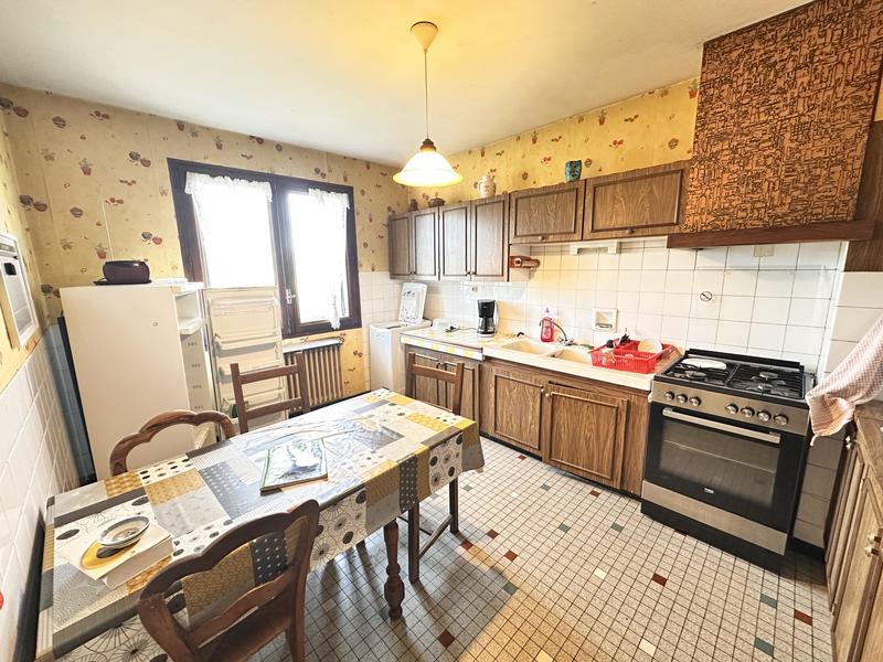 Maison - 105 m² - 7 pièces