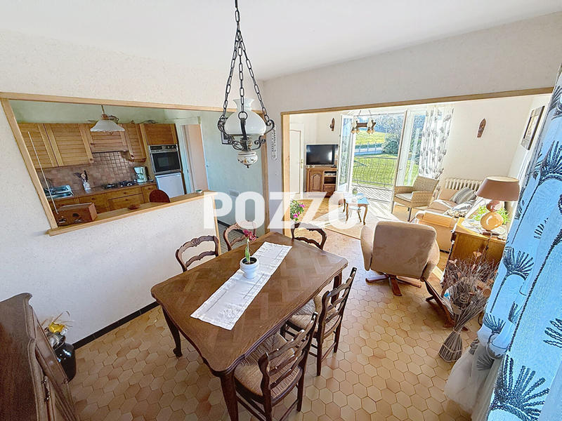 Maison - 92 m² - 6 pièces