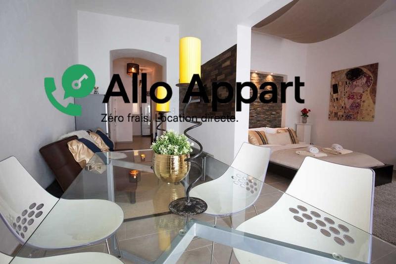 Studio - 38 m² - 1 pièce