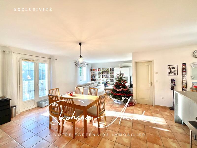 Villa - 90 m² - 4 pièces