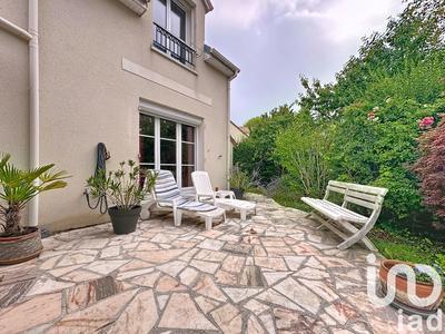 Maison - 158 m² - 7 pièces