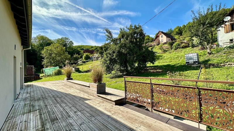 Maison - 200 m² - 7 pièces