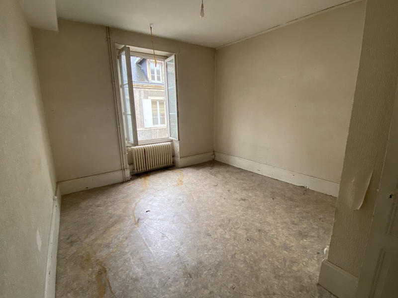 Maison - 171 m² - 8 pièces