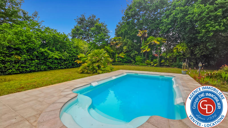 Maison - 129 m² - 6 pièces