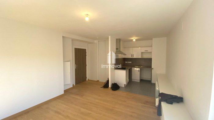 Studio - 27 m² - 1 pièce