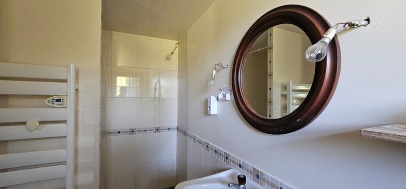 Maison - 208 m² - 7 pièces