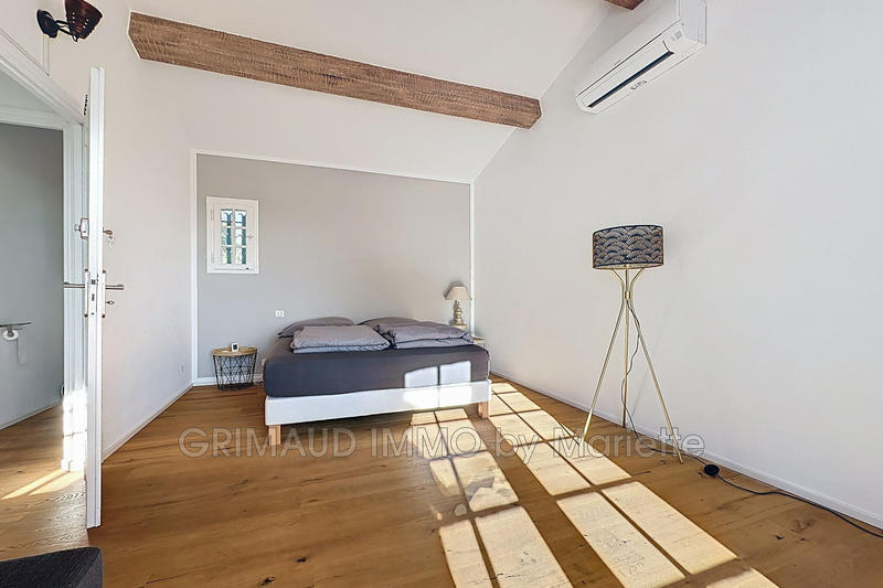 Villa - 144 m² - 5 pièces