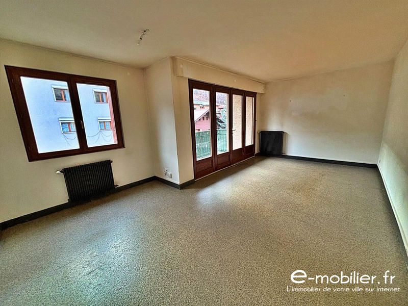 Appartement - 92 m² - 4 pièces