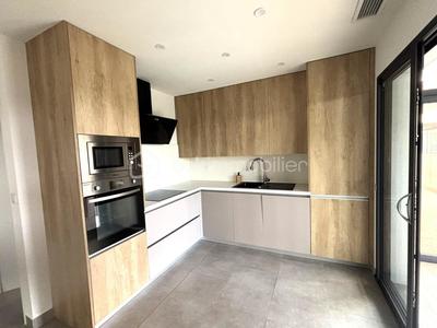 Villa - 85 m² - 5 pièces